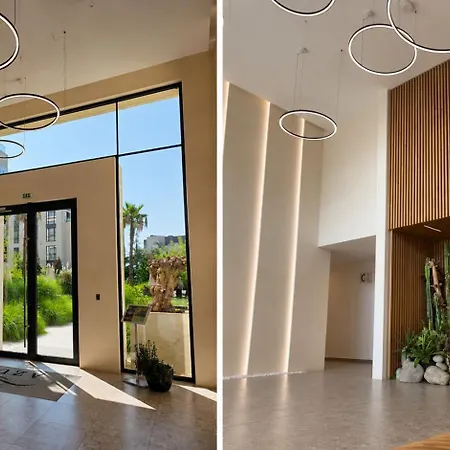 Azur Luxury - Private Garage - Steps From The Appartement *