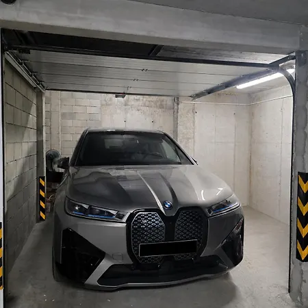 Azur Luxury - Private Garage - Steps From The Apartment
